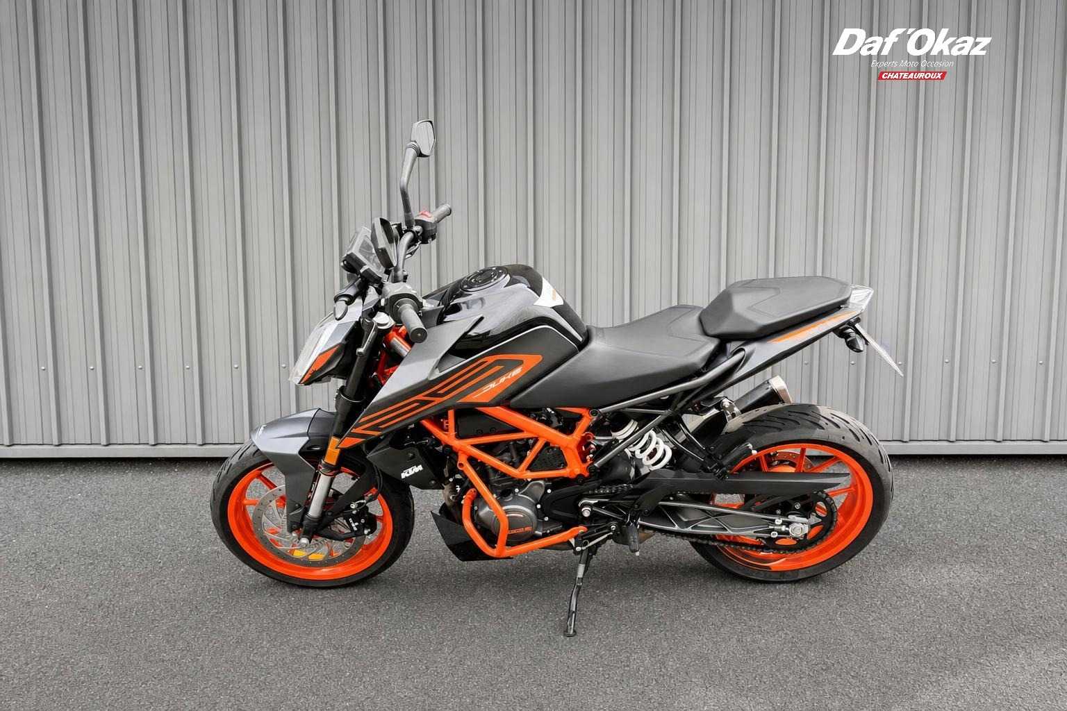 KTM 125 Duke 2021 HD vue arrière