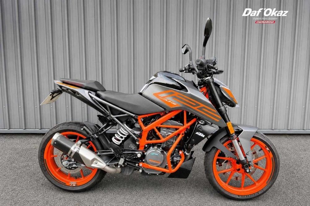 KTM 125 Duke 2021 vue avant
