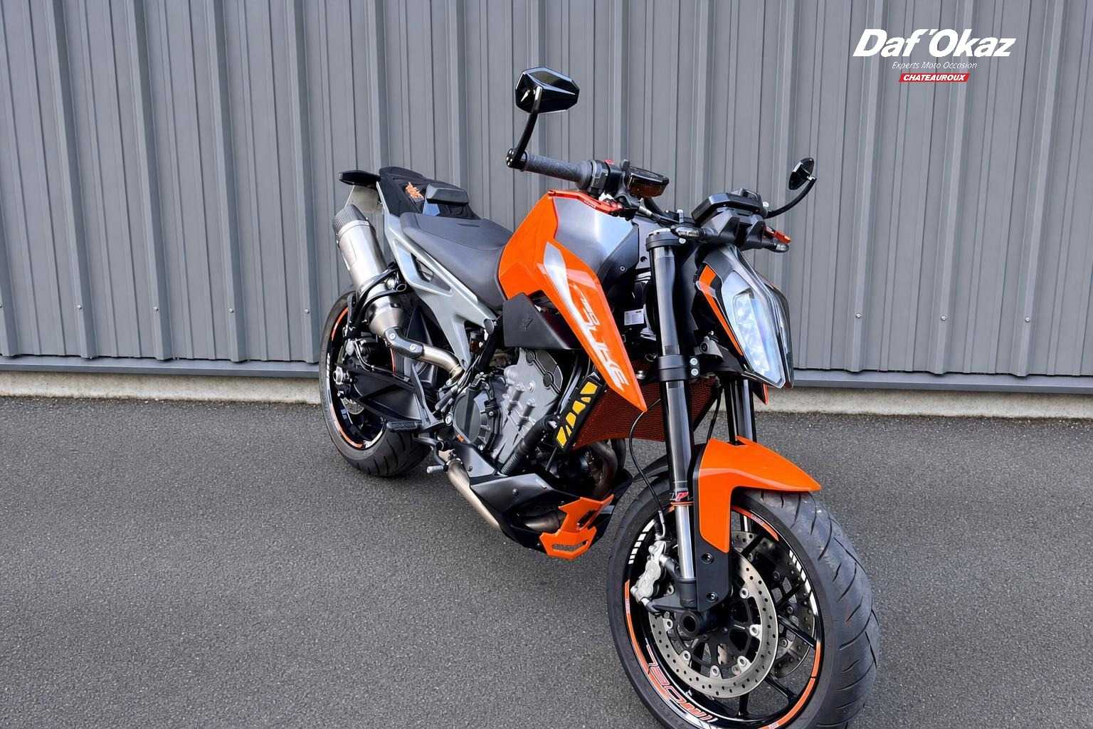 KTM 790 Duke 2019 HD vue 3/4 droite