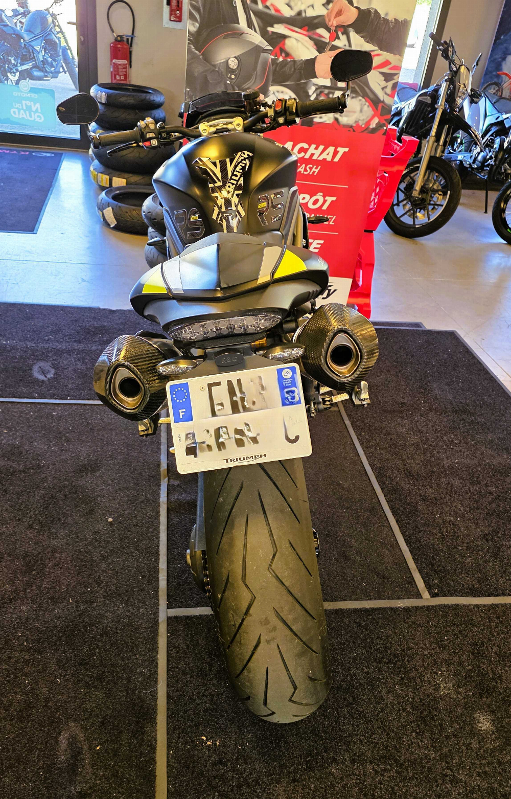 Triumph 1050 Speed Triple RS 2020 vue gauche