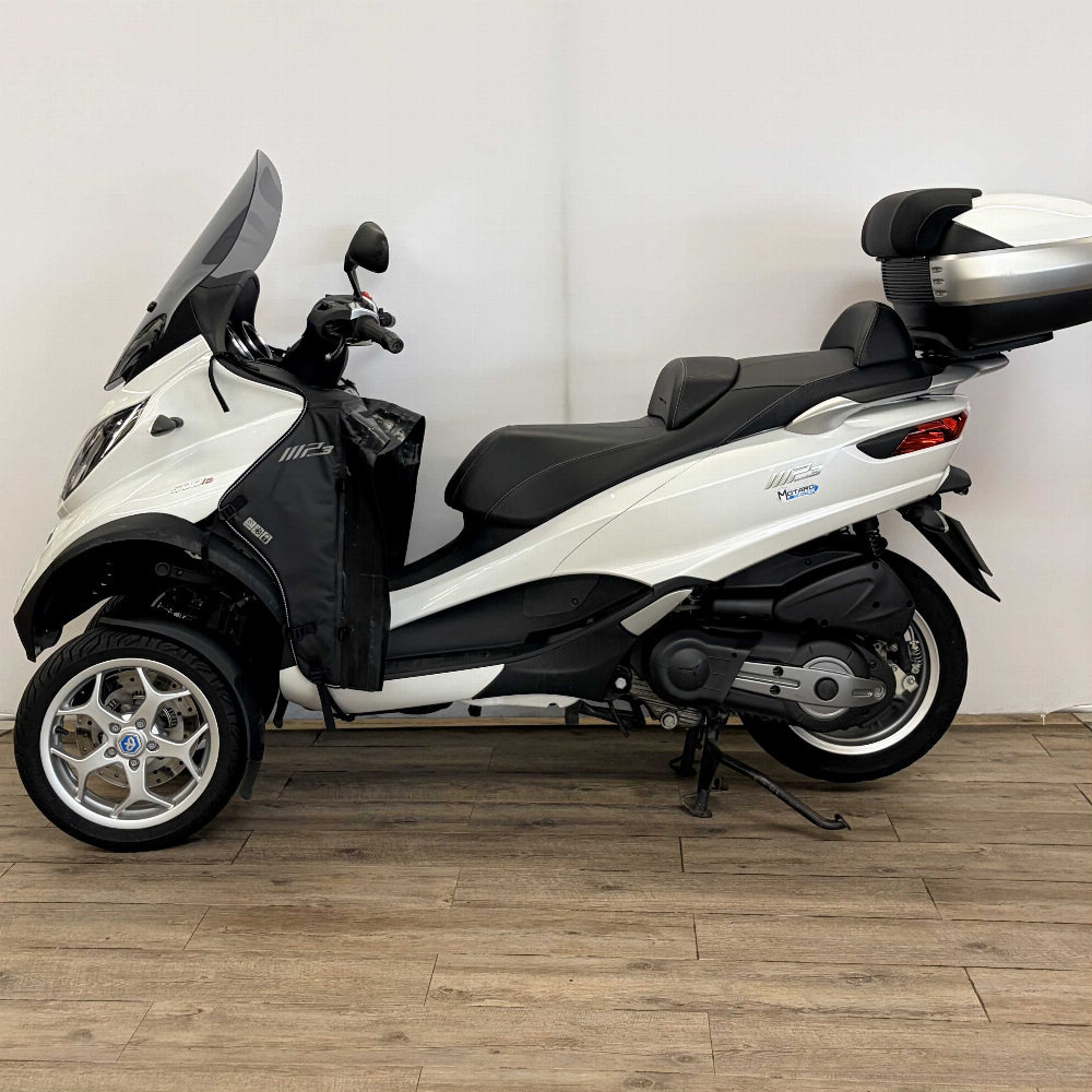 Piaggio MP3 500 LT Business 2016 vue gauche