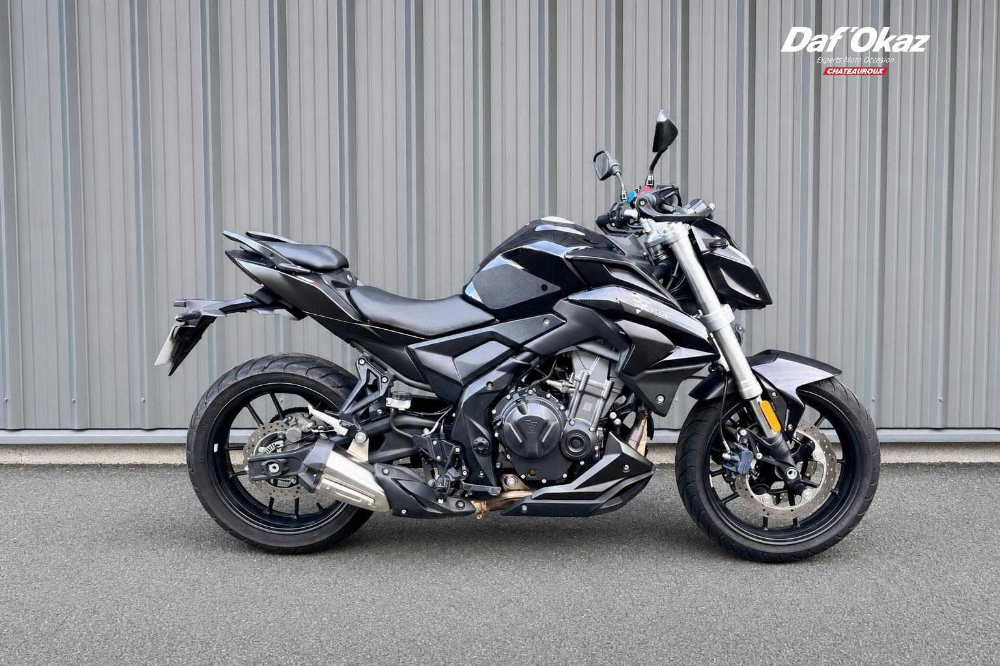 Voge NAKED 500 R ABS NAKED R ABS 2021 vue avant