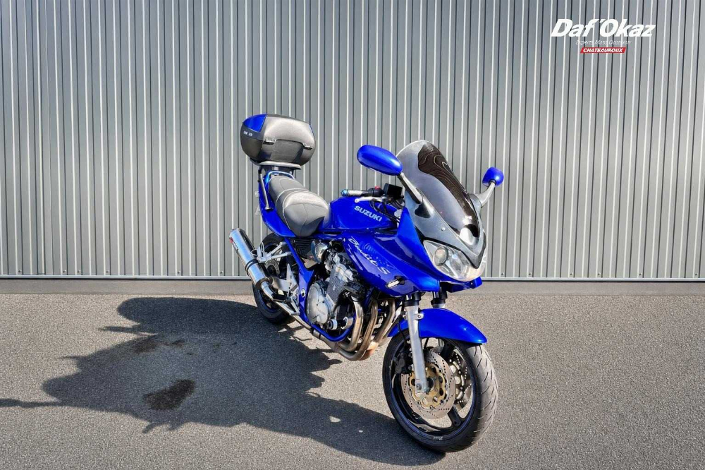 Suzuki GSF 600 S Bandit 2002 vue 3/4 droite