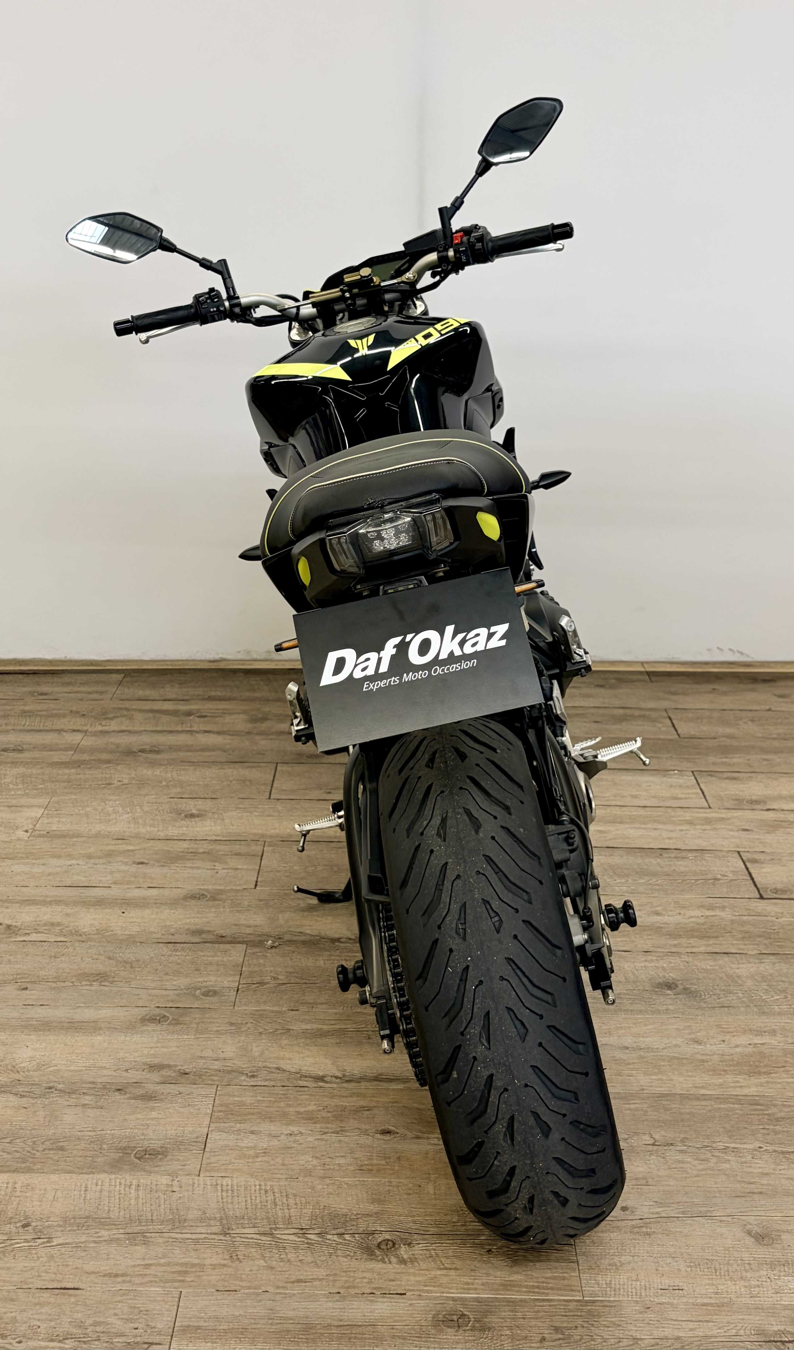 Yamaha MT-09 850 ABS 2019 HD vue arrière