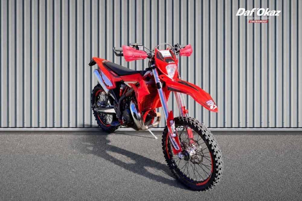 BETA xtrainer 2023 vue 3/4 droite