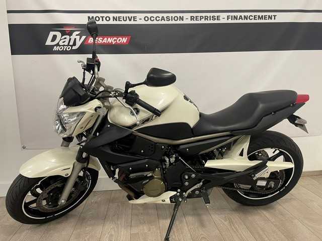 Yamaha XJ6   ABS 2016 vue gauche