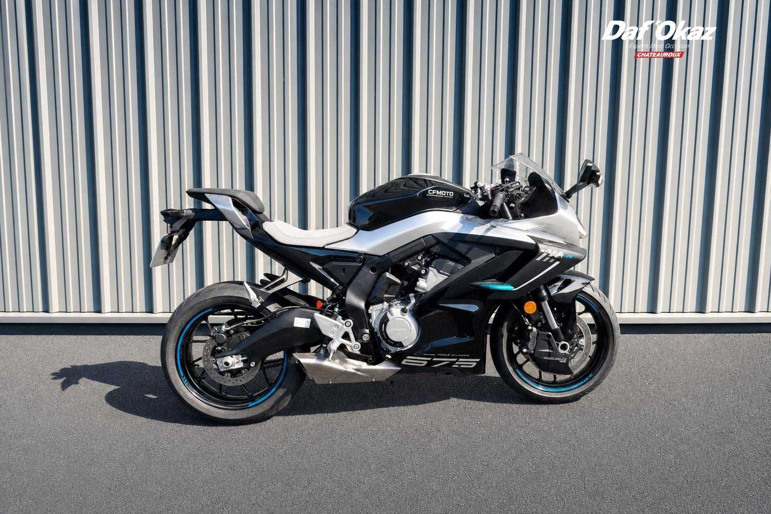 CFMOTO SR-R 675 2025 HD vue avant