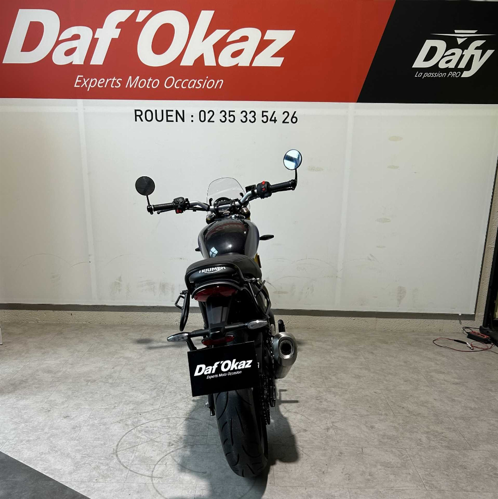 Triumph SPEED 400 2024 vue arrière