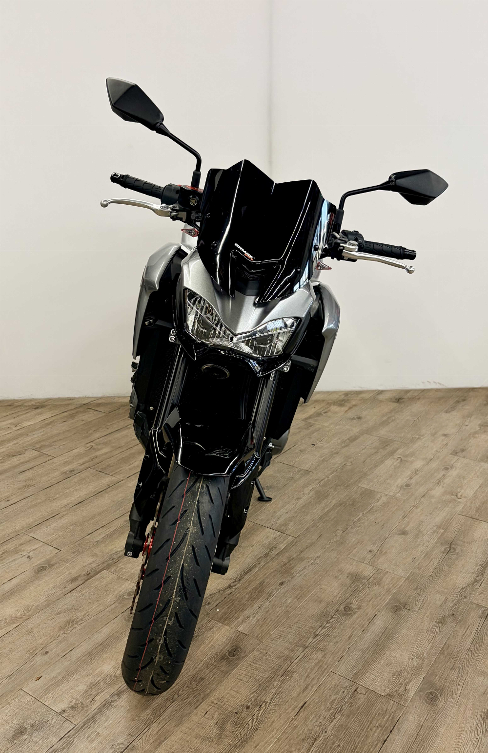 Kawasaki Z 900 2019 vue avant