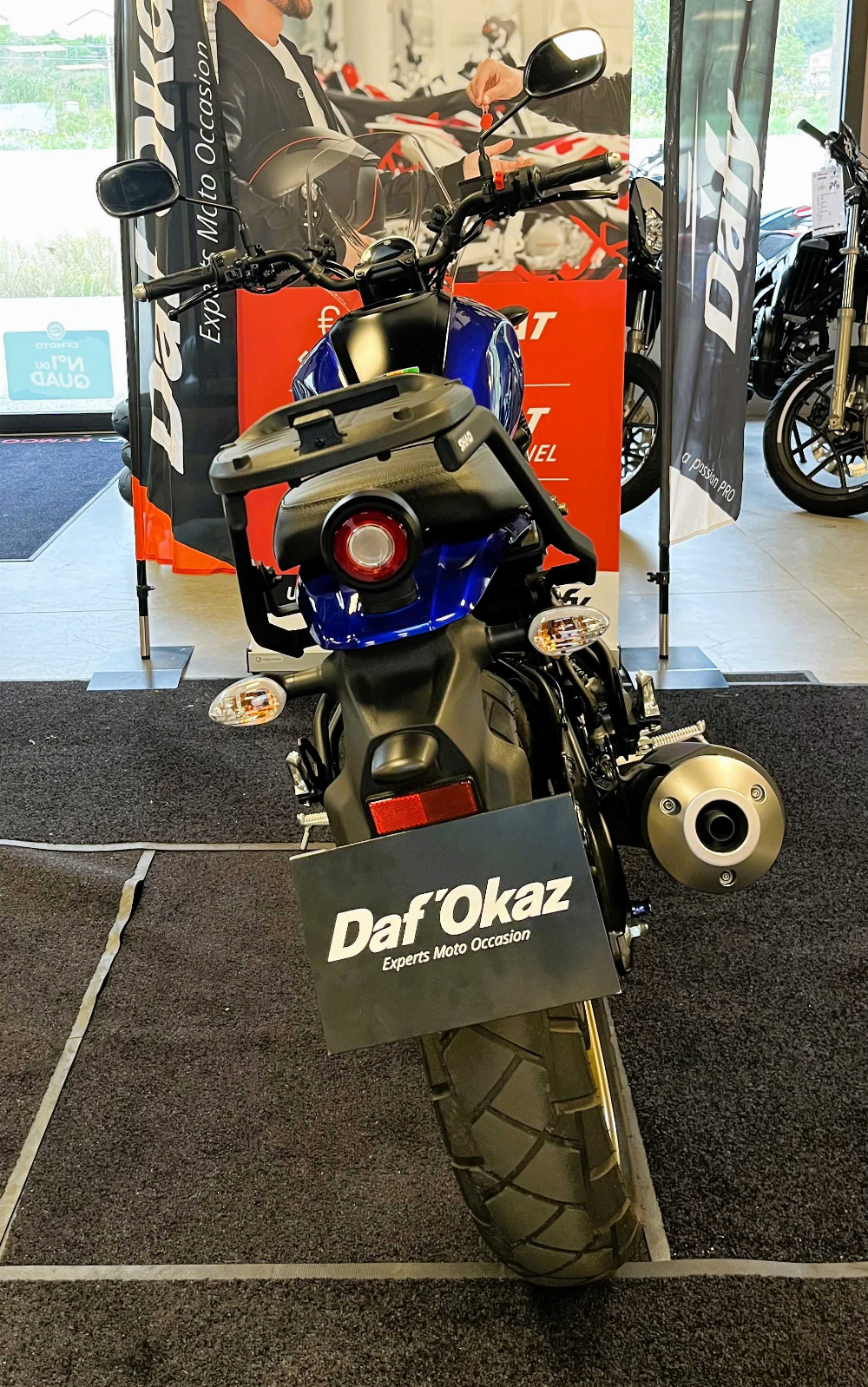 Yamaha XSR 125 2023 vue arrière