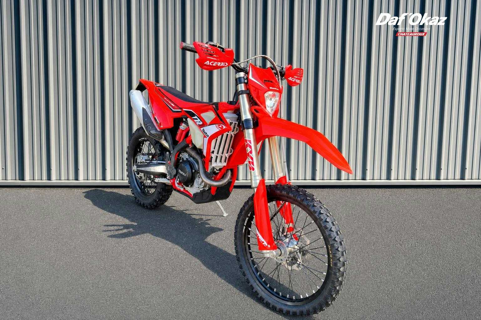 BETA 350 RR ENDURO 2022 HD vue 3/4 droite