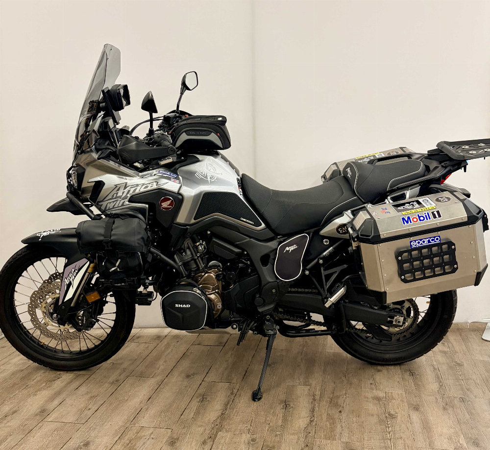Honda CRF 1000 L Africa Twin 2016 vue gauche