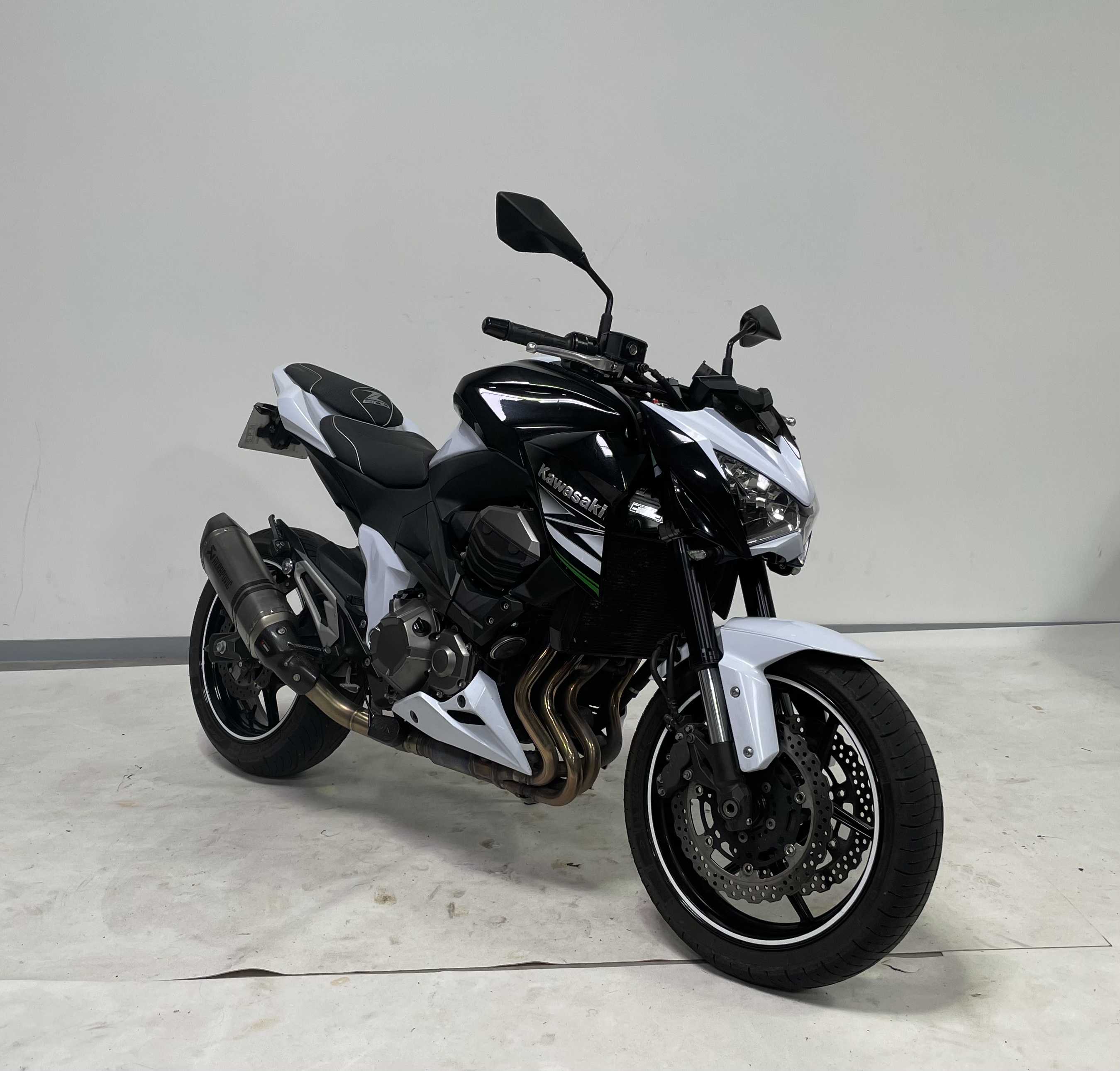 Kawasaki Z 800 2013 HD vue 3/4 droite