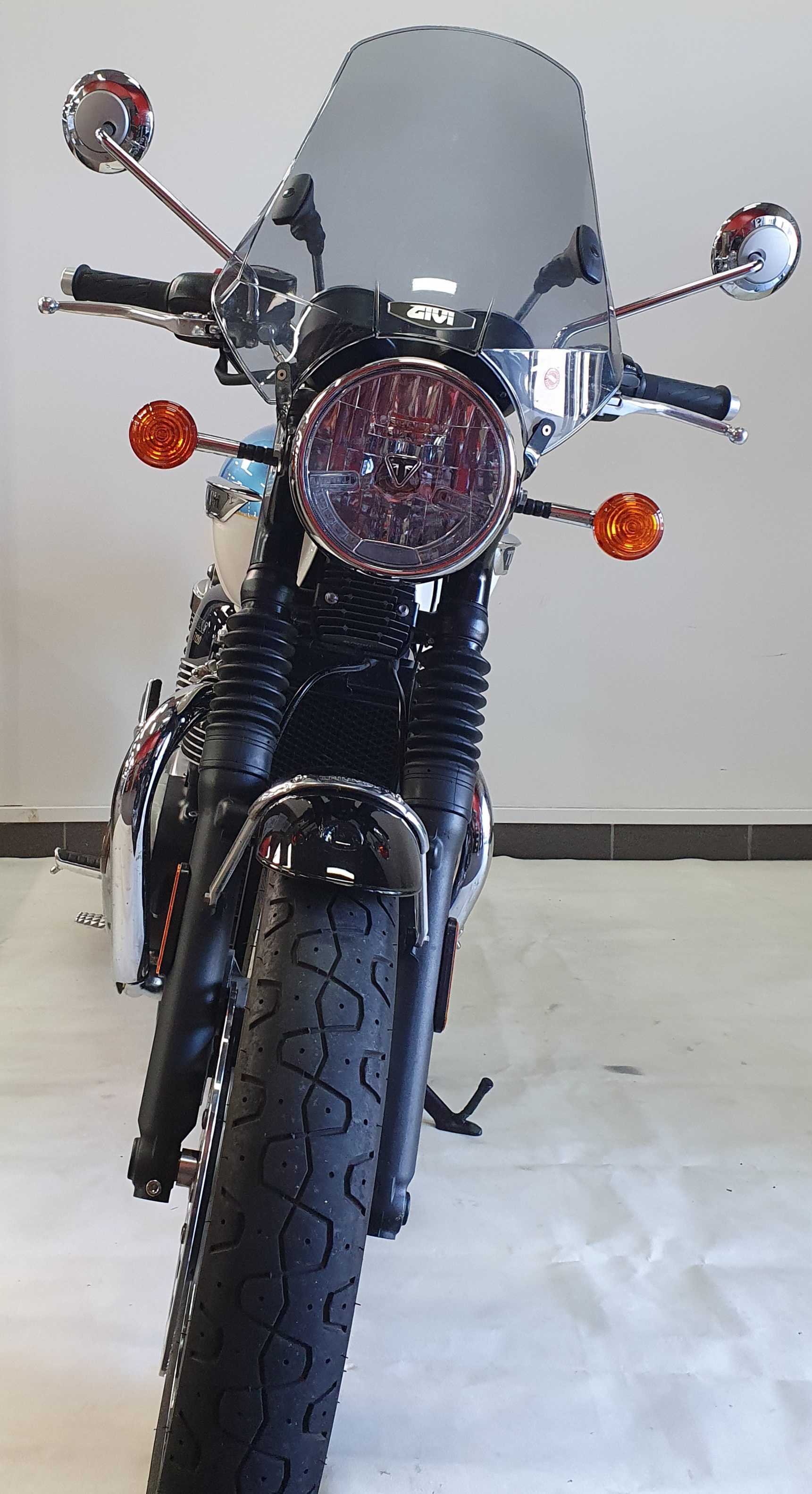 Triumph 1200 Bonneville T120 2019 HD vue avant