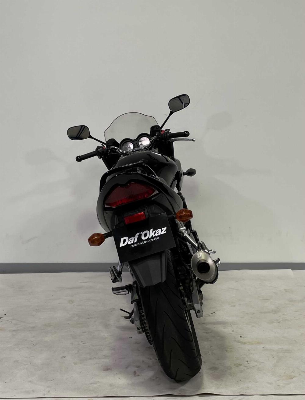 Suzuki GSF650SBandit 2005 vue arrière