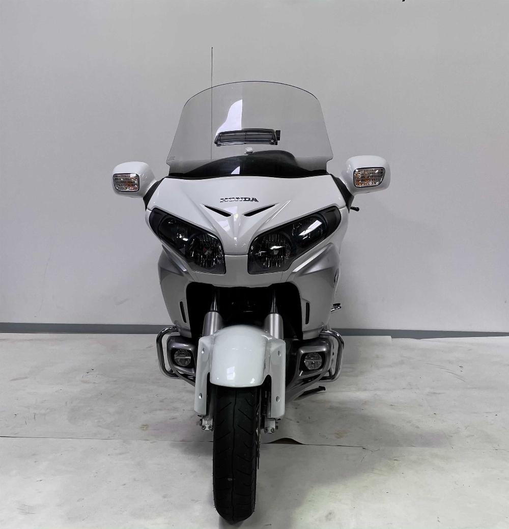 Honda GL 1800 Goldwing Airbag 2012 vue avant