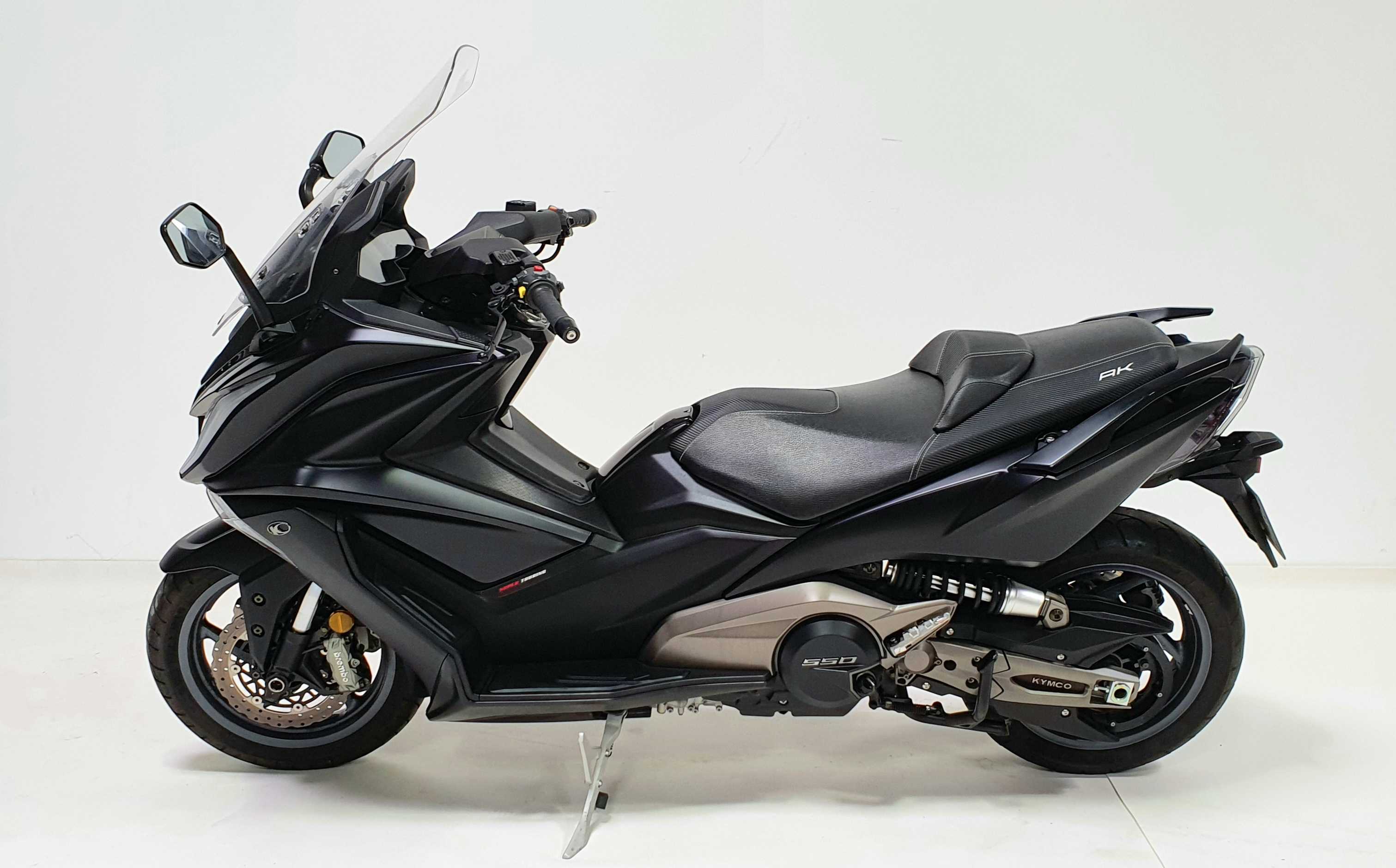 Kymco AK 550 2017 HD vue gauche