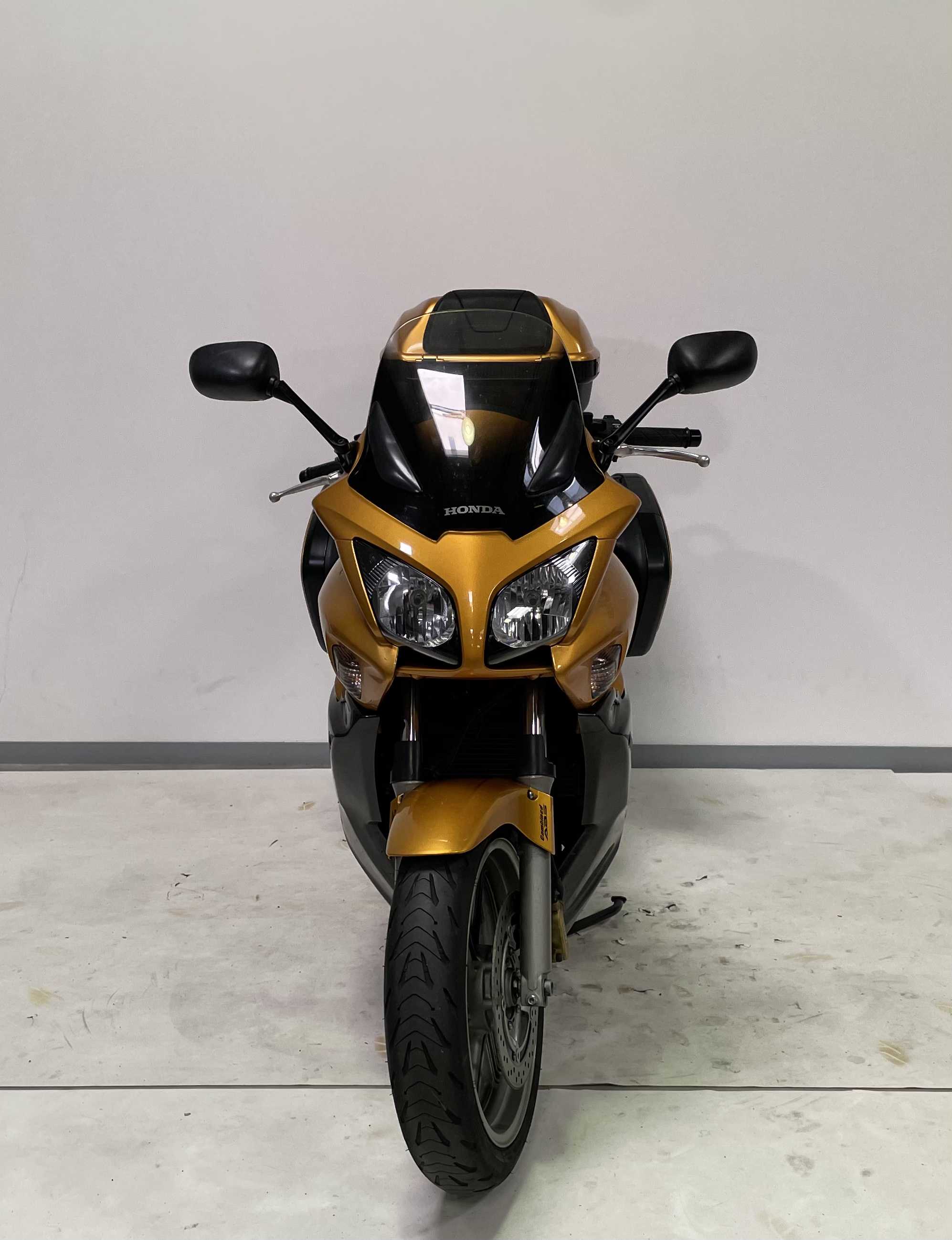 Honda CBF 1000 2008 HD vue avant