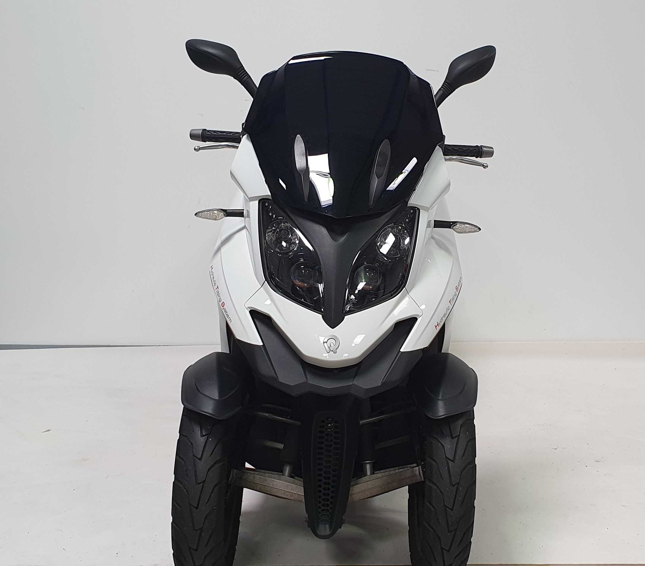 Quadro 350 Quadro 2015 HD vue avant