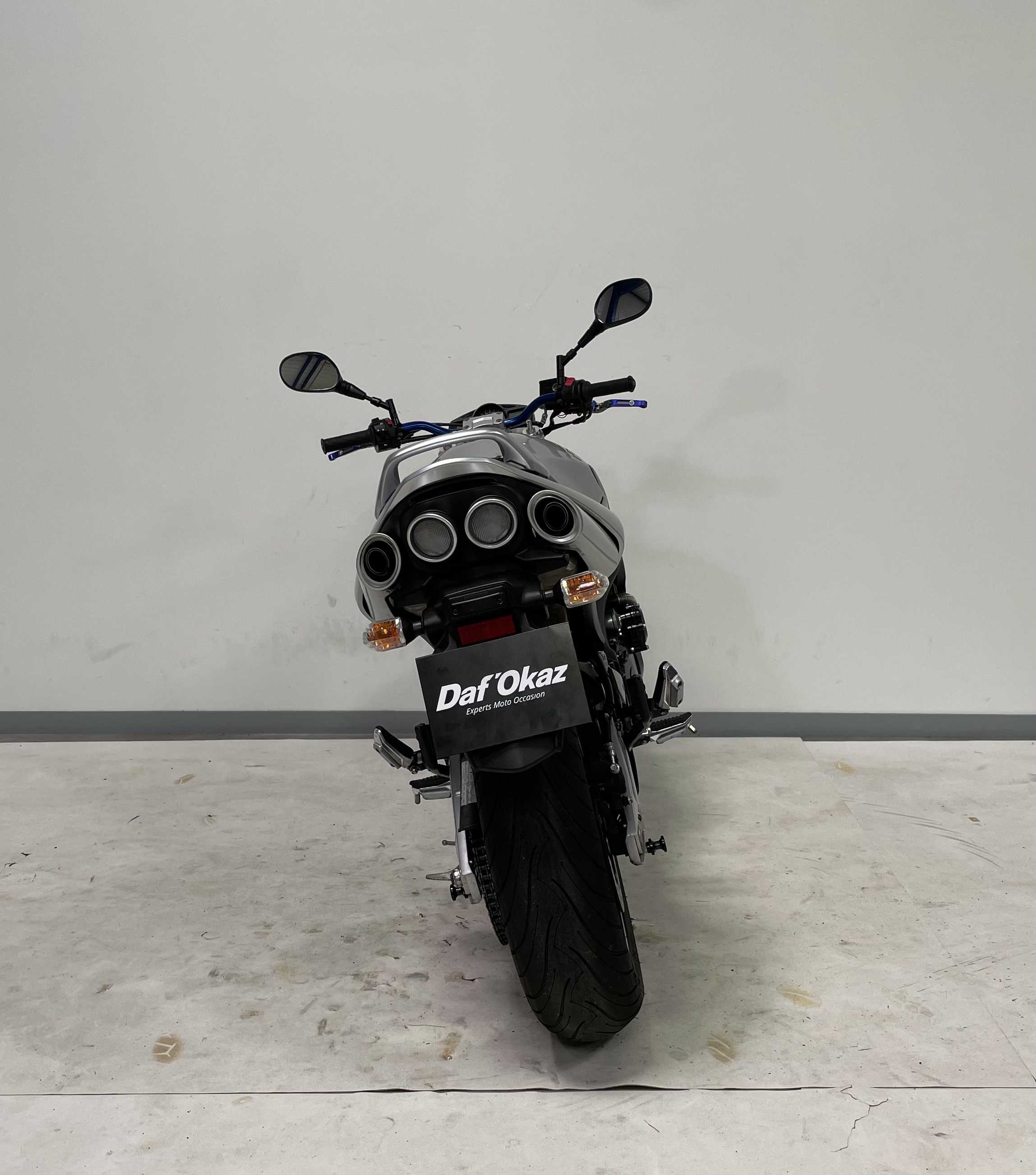 Suzuki GSR600 2007 HD vue arrière