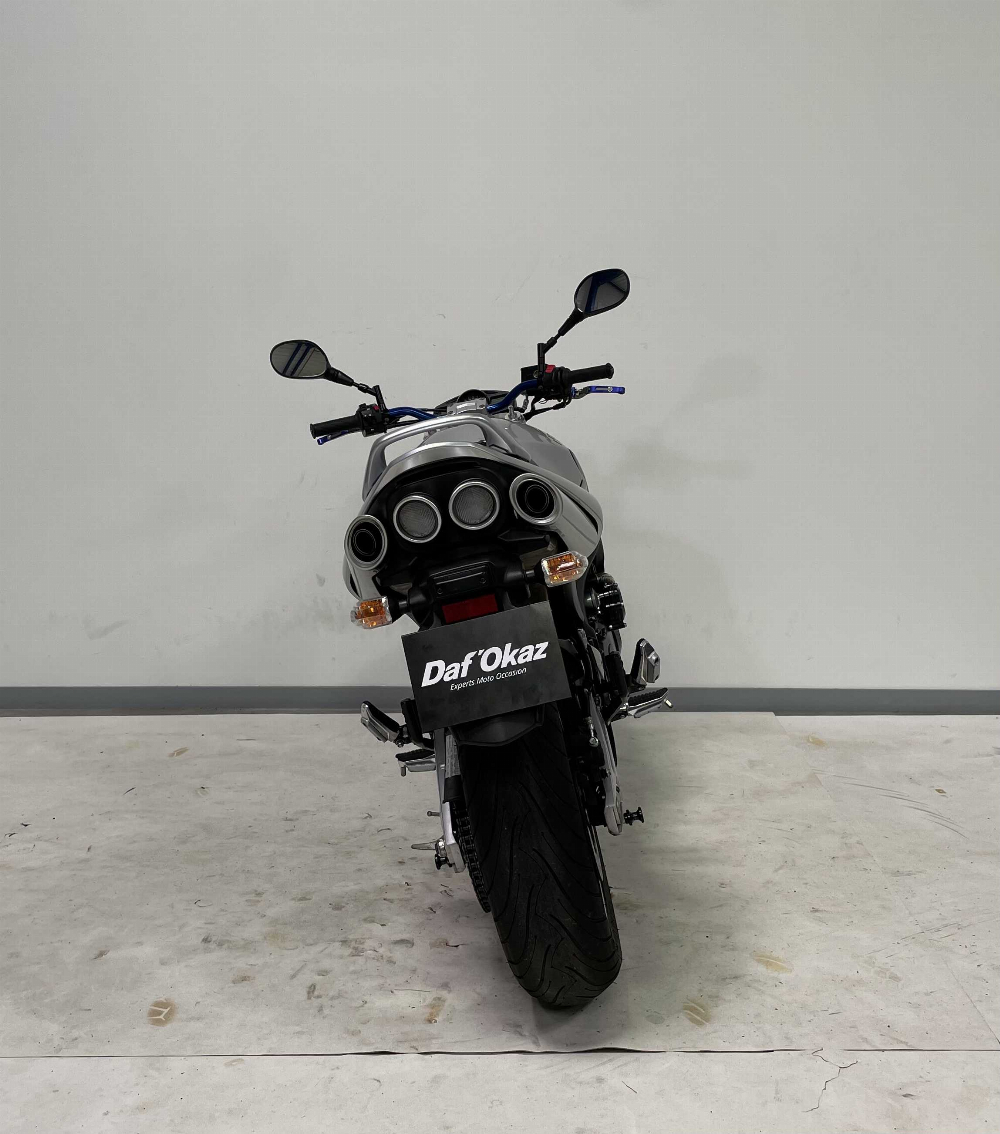 Suzuki GSR600 2007 vue arrière