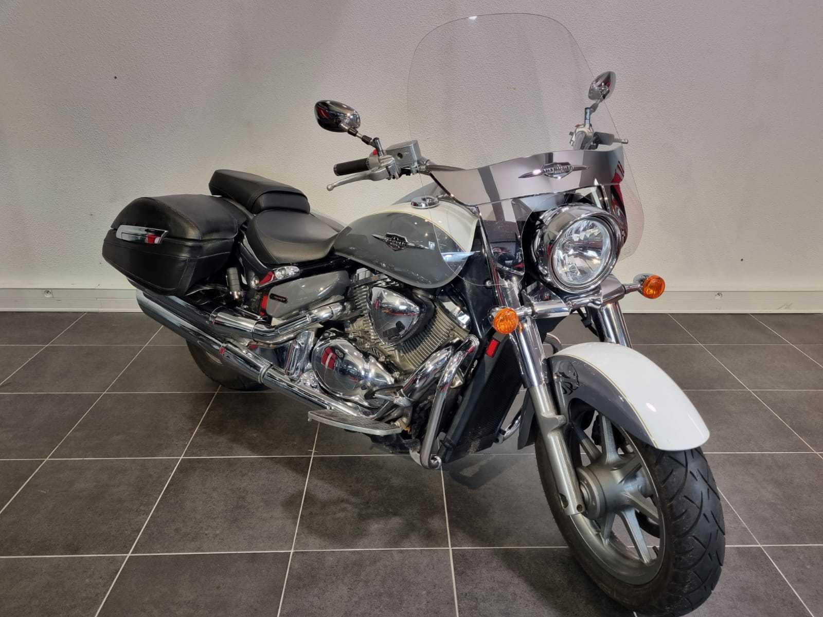 Suzuki VL 1500 Intruder (C1500T) 2014 HD vue 3/4 droite