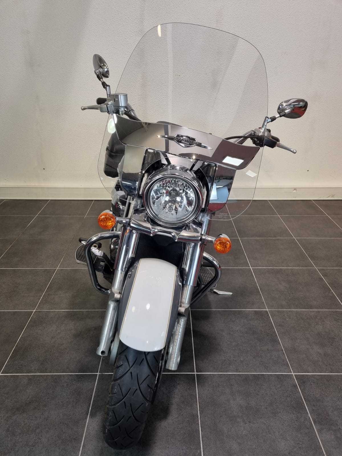 Suzuki VL 1500 Intruder (C1500T) 2014 HD vue avant