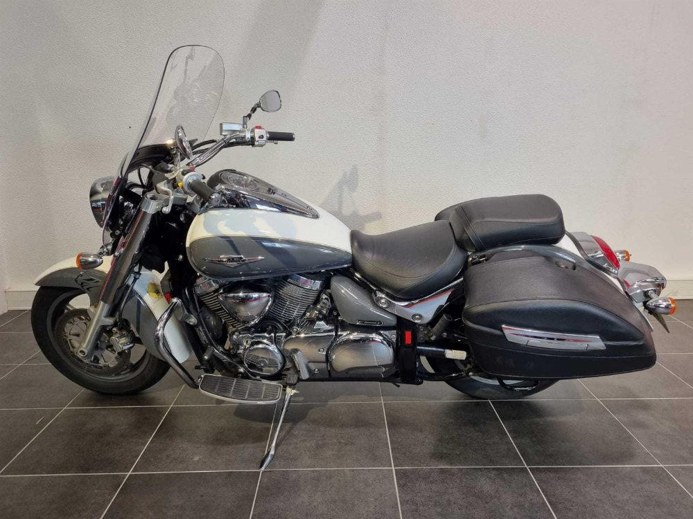 Suzuki VL 1500 Intruder (C1500T) 2014 vue gauche