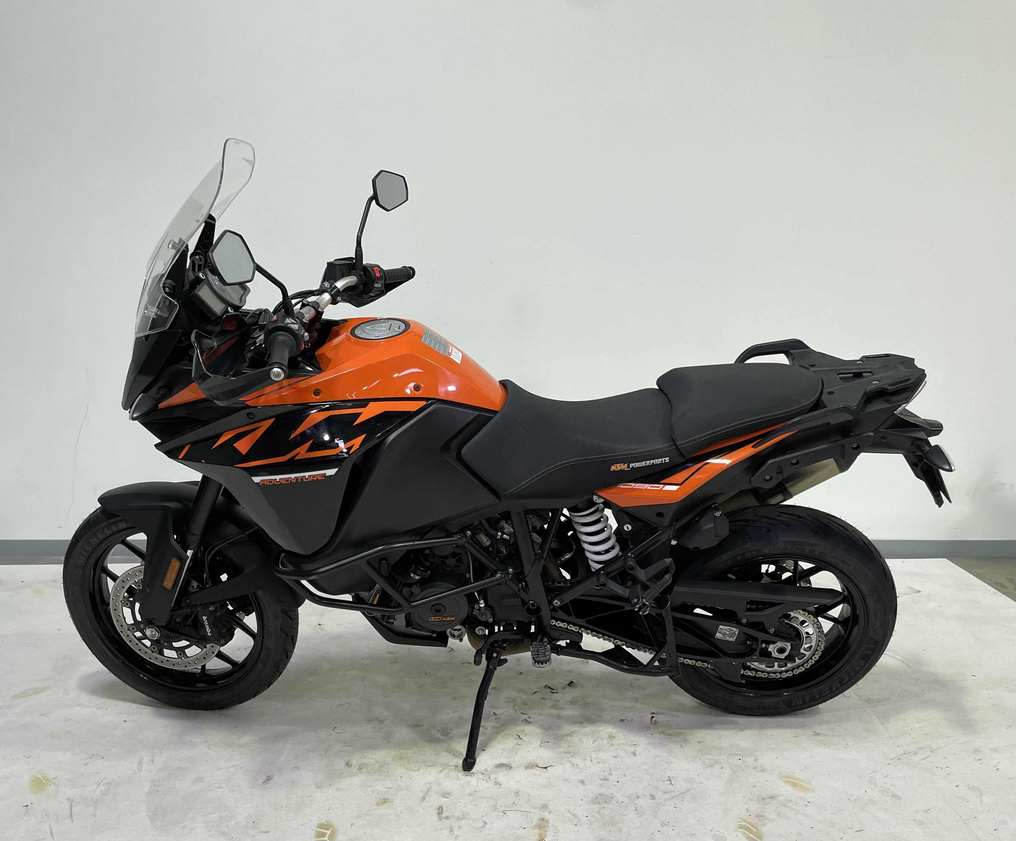 KTM 1090Adventure 2017 HD vue gauche