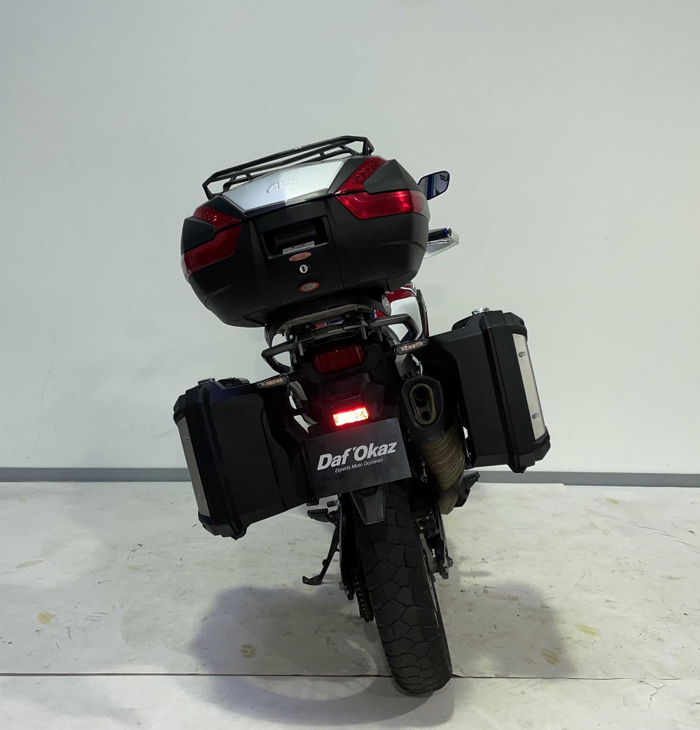 Honda CRF1000LAfrica Twin 2018 vue arrière