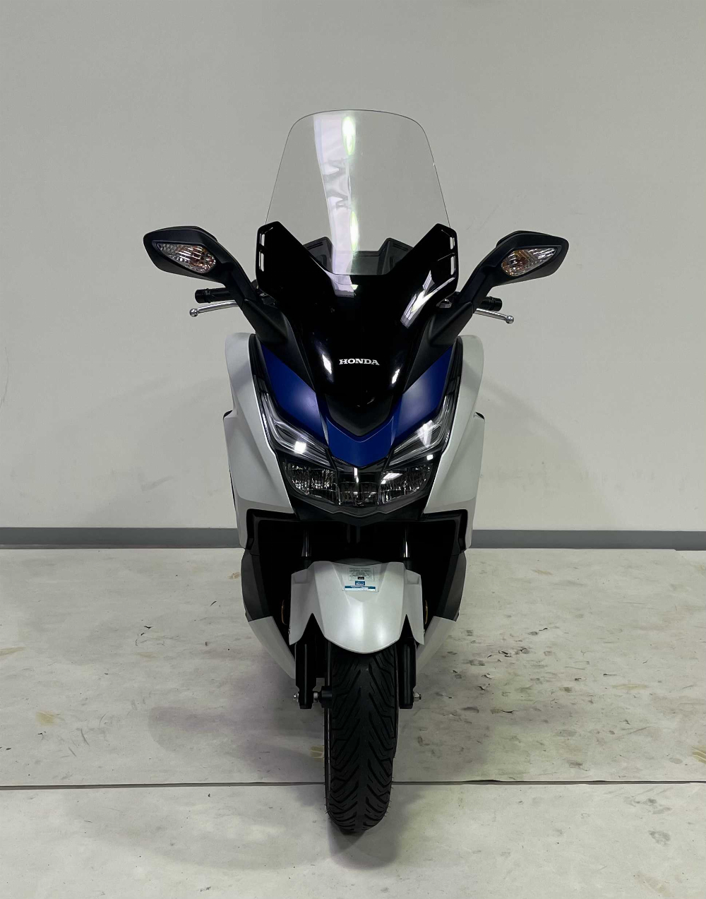 Honda NSS 125 Forza ABS 2017 vue avant