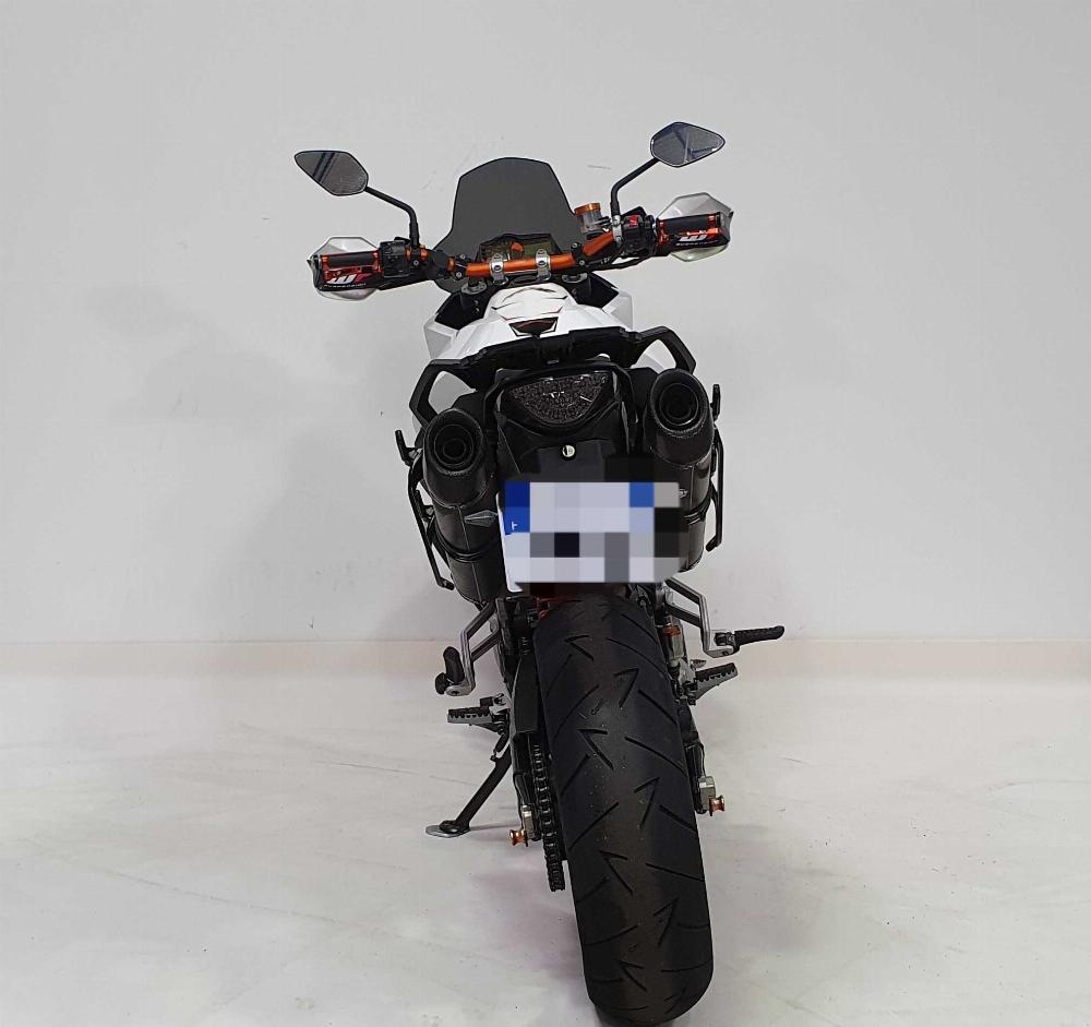 KTM 990 SMT 2009 vue arrière