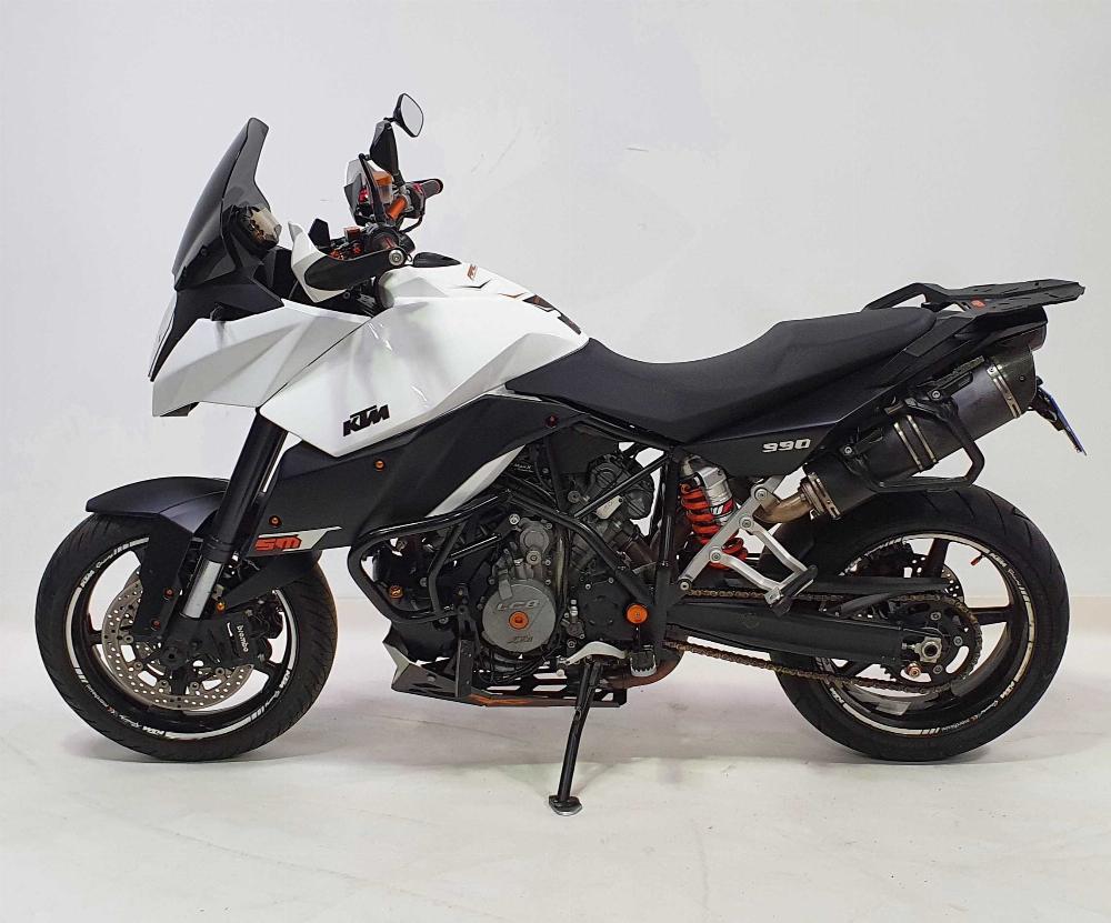 KTM 990 SMT 2009 vue gauche