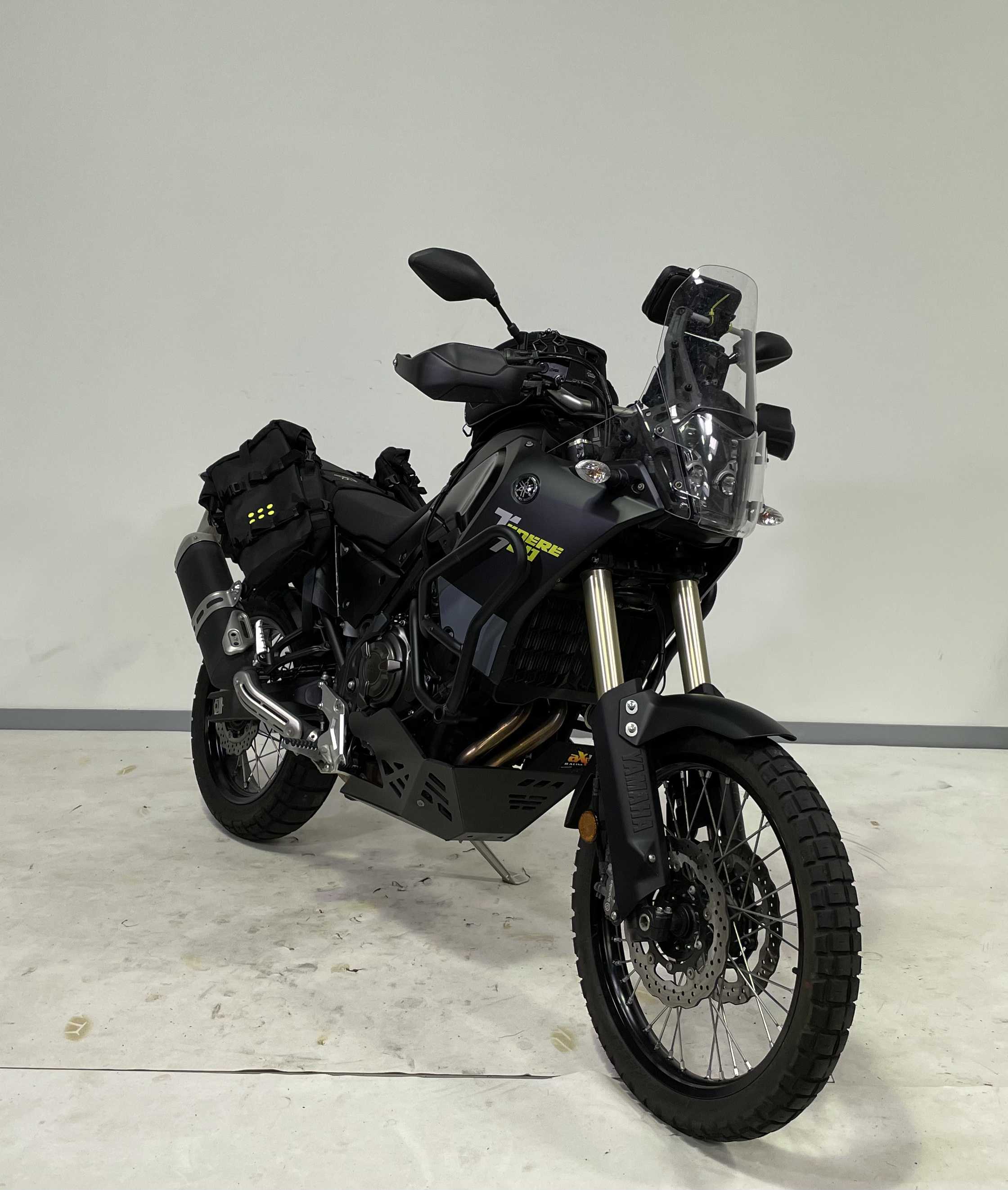 Yamaha XTZ 700 Ténéré 2020 HD vue 3/4 droite