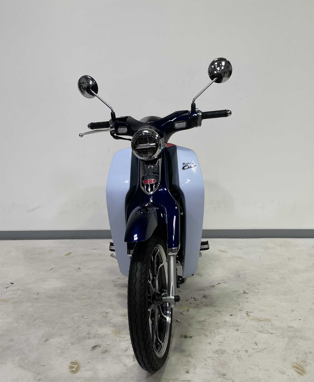 Honda C 125 A Super Club 2020 vue avant