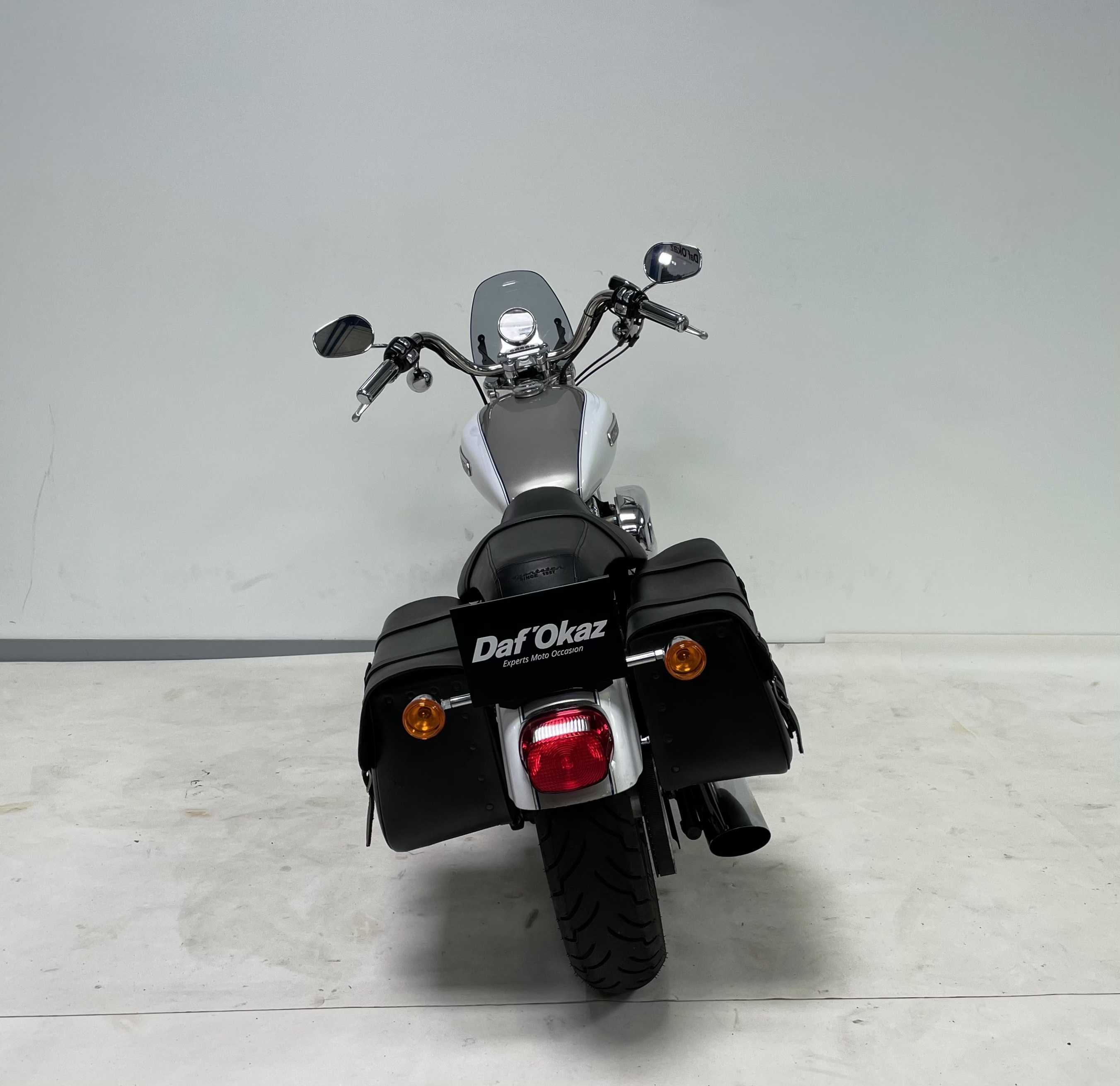 Harley-Davidson XL 1200 2009 HD vue arrière