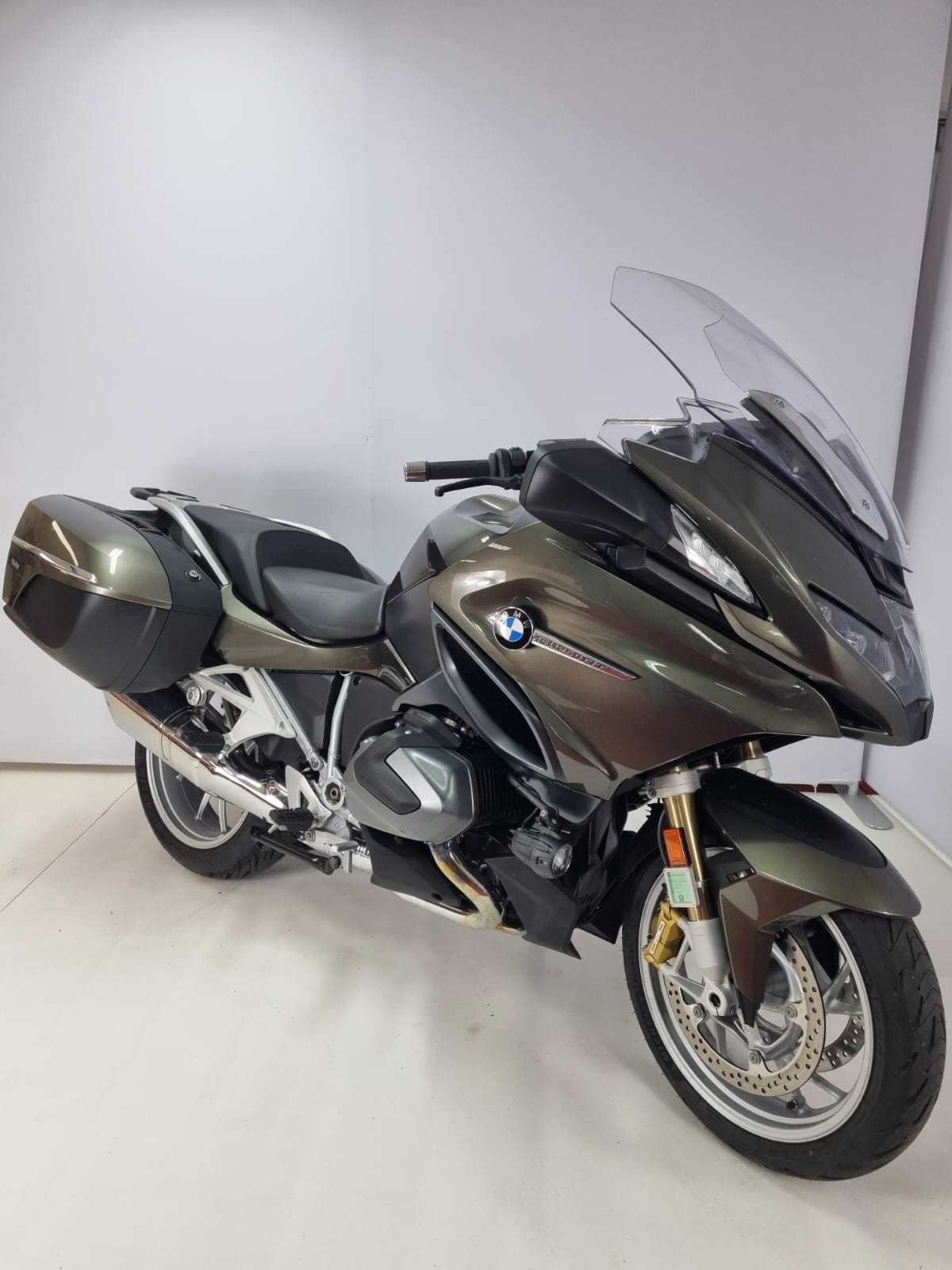 BMW R 1250 RT 2021 HD vue 3/4 droite