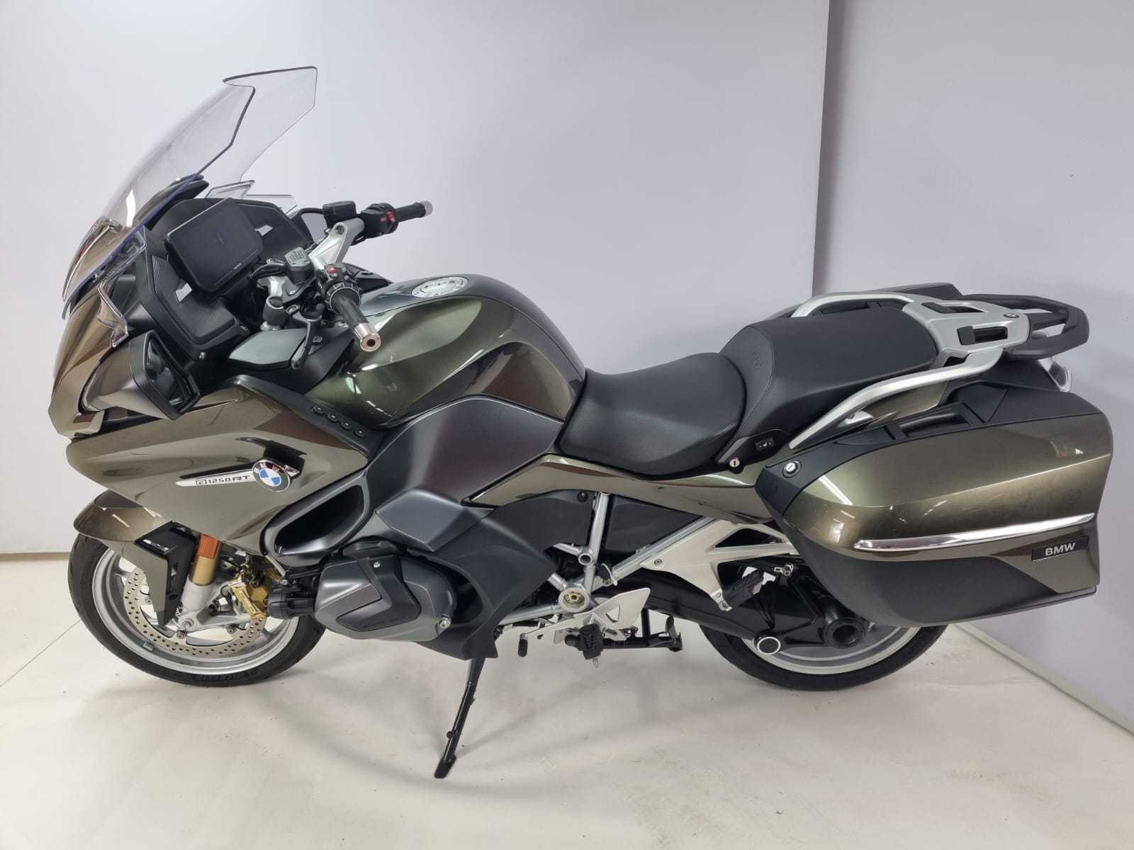 BMW R 1250 RT 2021 HD vue gauche