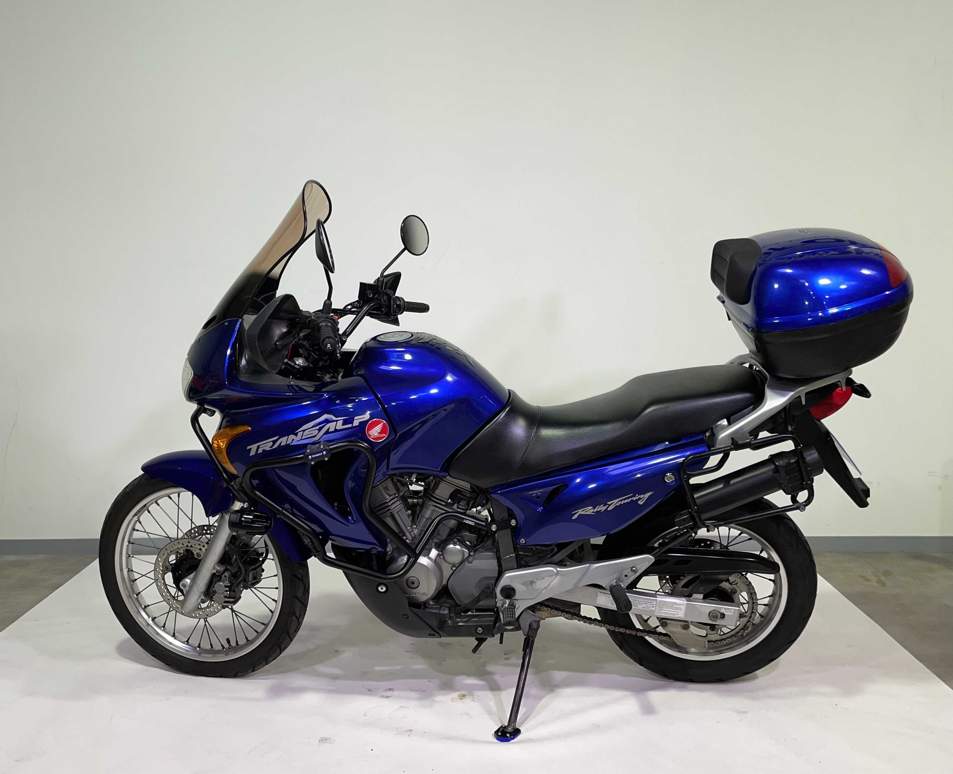 Honda XL650VTransalp 2003 HD vue gauche