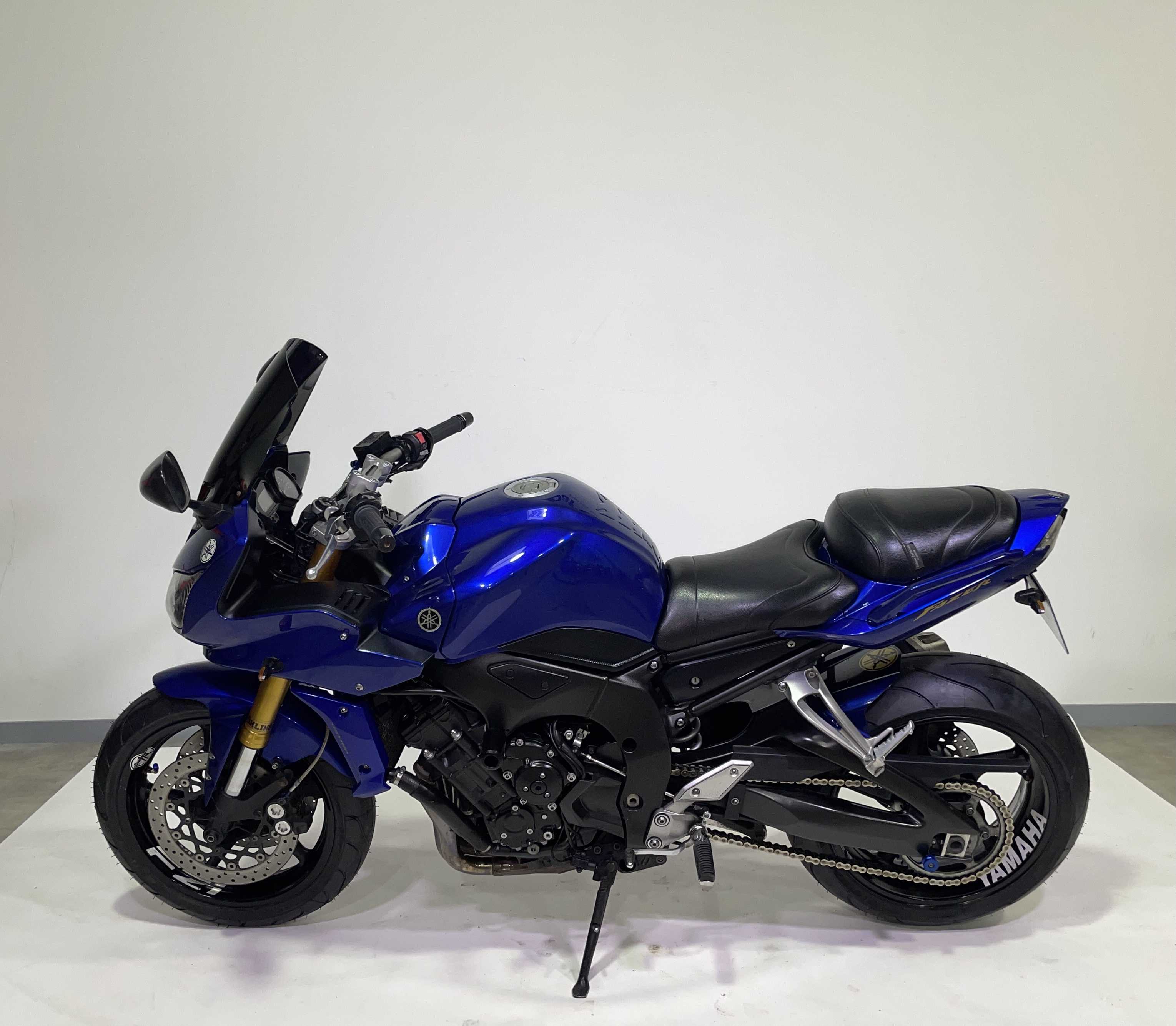 Yamaha FZS1000Fazer 2006 HD vue gauche