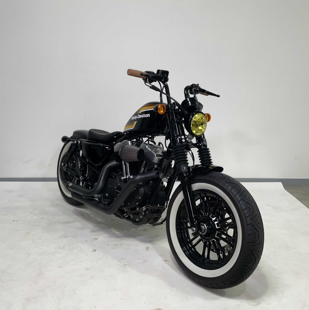 Harley-Davidson XL 1200 SPORTSTER 2016 vue 3/4 droite
