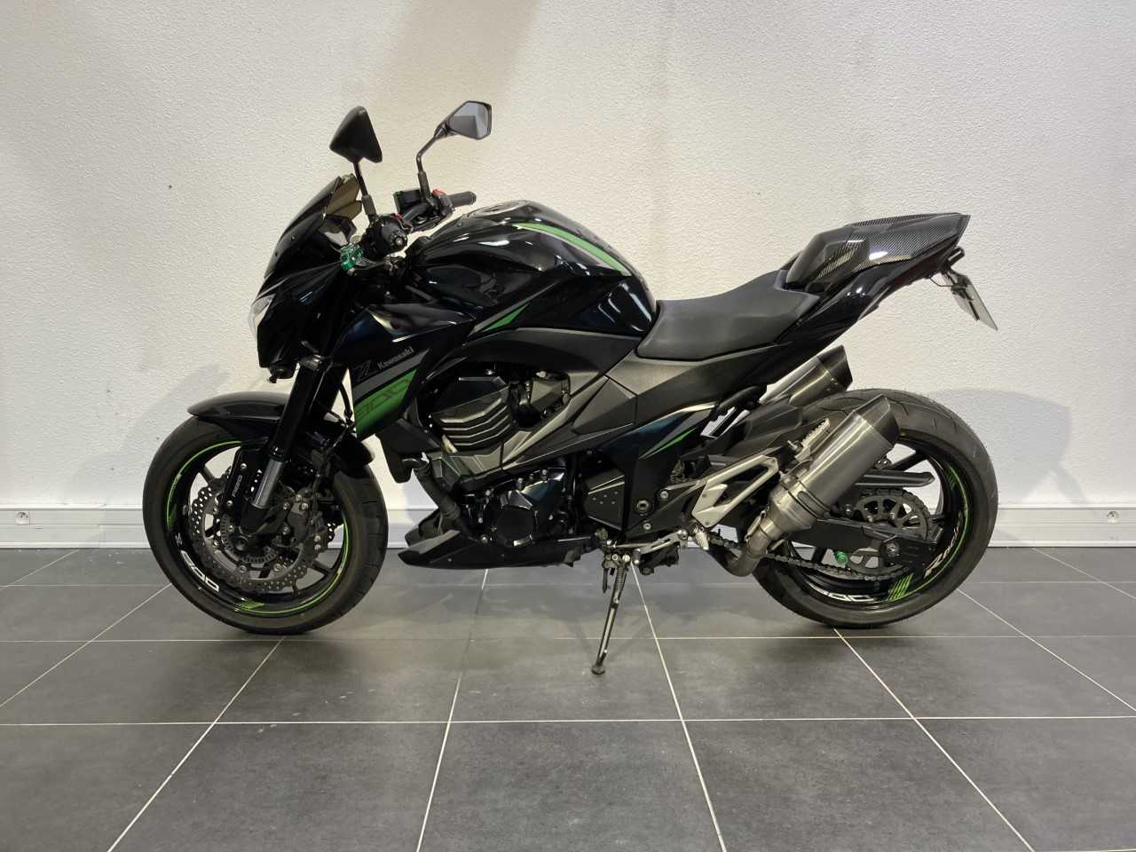 Kawasaki Z800 ABS 2016 HD vue gauche