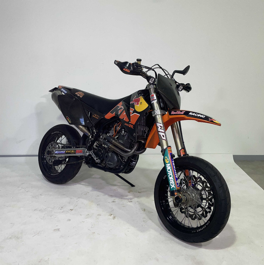 KTM 660 LC4 Supermoto Factory Replica 2003 vue 3/4 droite