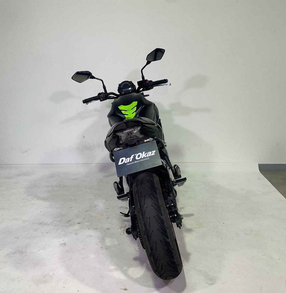 Kawasaki Z650 2017 vue arrière
