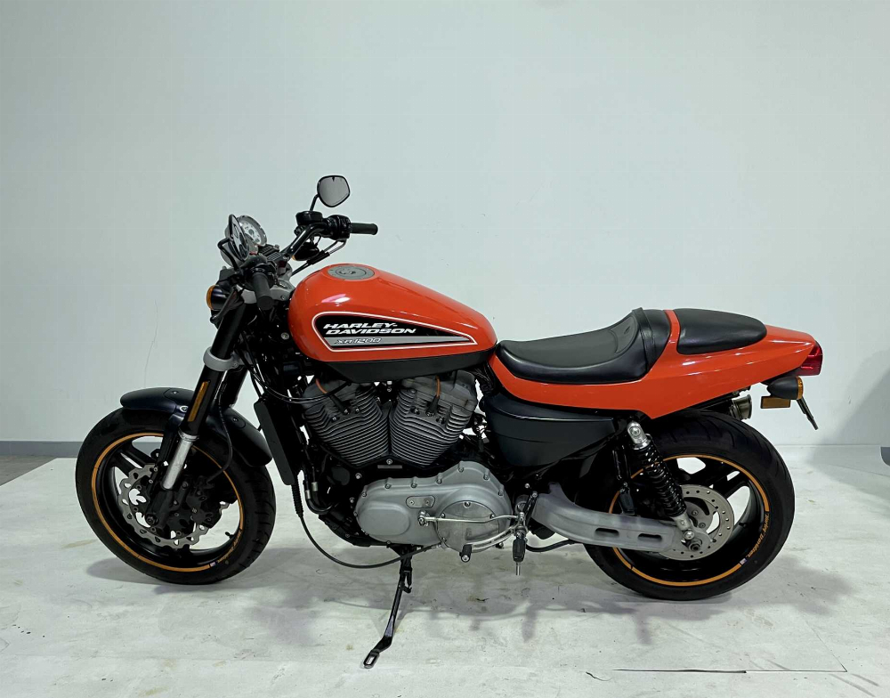 Harley-Davidson XR 1200 2010 vue gauche