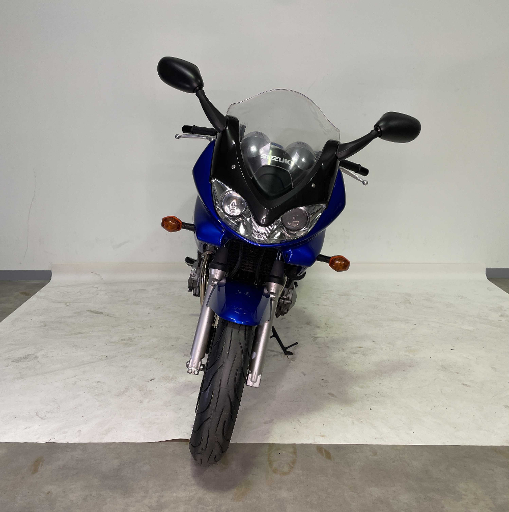 Suzuki GSF 600 N Bandit 2001 vue avant