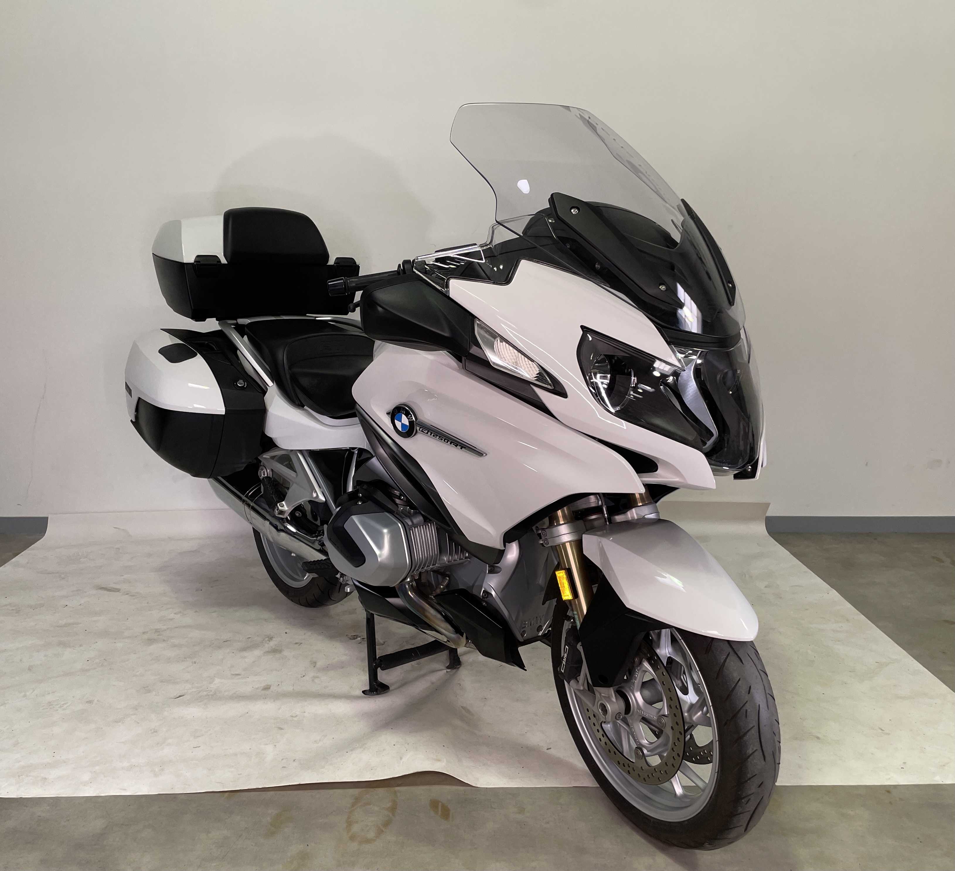 BMW R 1250 RT 2019 HD vue 3/4 droite