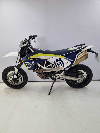 Aperçu Husqvarna 701 Supermoto 2016 vue gauche
