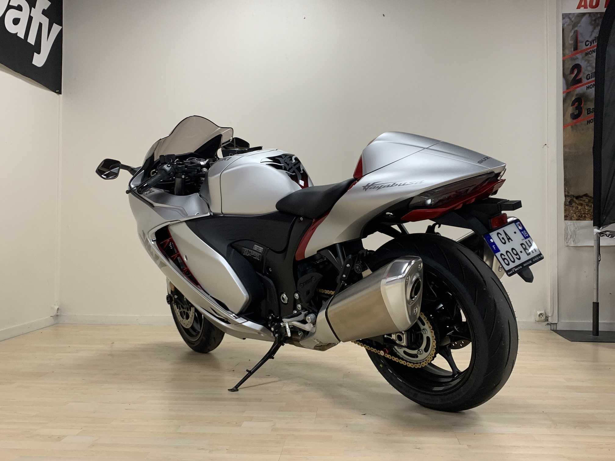 Suzuki GSX-R 1300 HAYABUSA ABS 2021 HD vue arrière