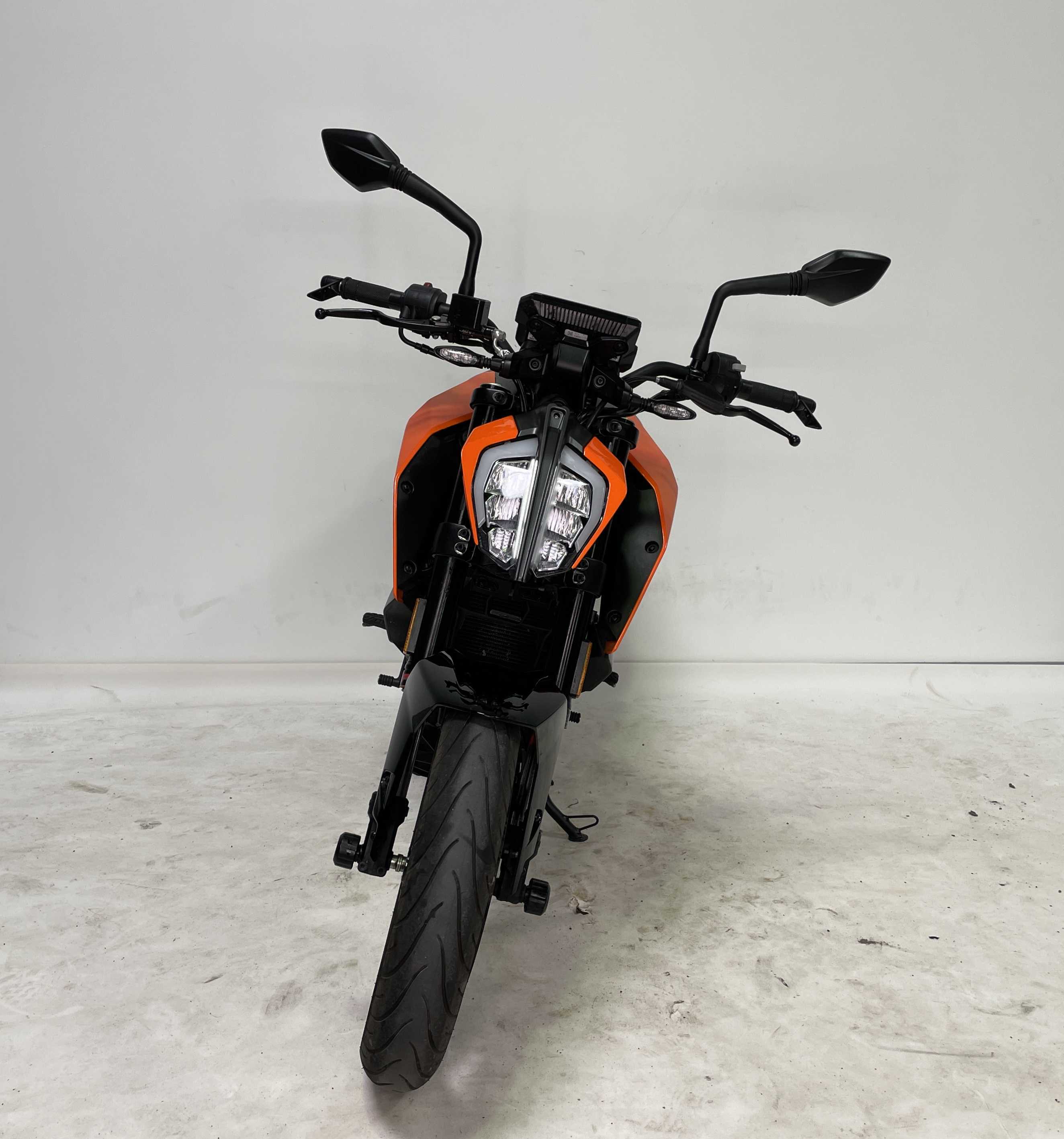 KTM 125 Duke 2020 HD vue avant